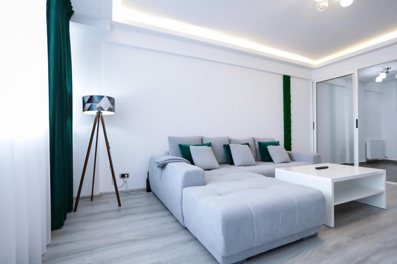 Isaran Apartament With Panoramic City View Брашов Екстер'єр фото